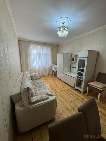 Продаётся 2-комн. вторичка 60 м², м. Ази Асланов, photo 4 from 16