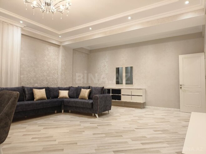 Сдаётся 3-комн. новостройка 120 м², Ясамальский р., photo 9 from 32