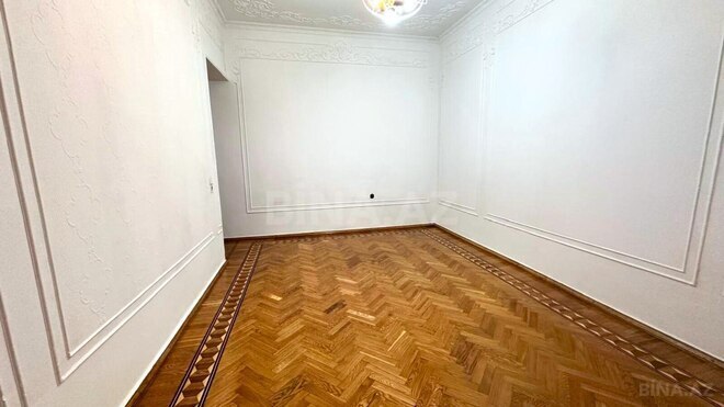Satılır 3 otaqlı köhnə tikili 110 m², Nərimanov r., photo 8 from 21