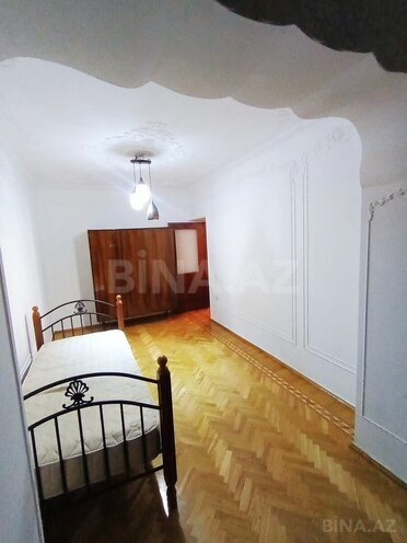Satılır 3 otaqlı köhnə tikili 110 m², Nərimanov r., photo 10 from 21