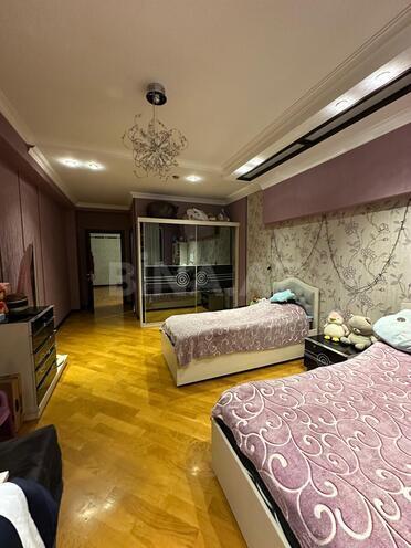 Satılır 5 otaqlı yeni tikili 280 m², 28 May m., photo 26 from 31