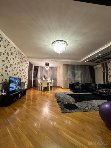 Satılır 5 otaqlı yeni tikili 280 m², 28 May m., photo 4 from 31