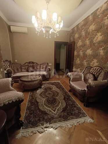 Satılır 4 otaqlı köhnə tikili 105 m², İçəri Şəhər m., photo 5 from 23