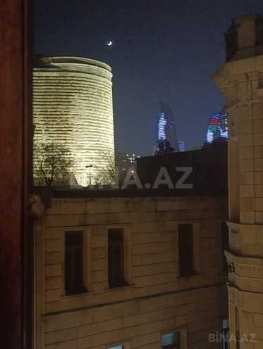 Satılır 4 otaqlı köhnə tikili 105 m², İçəri Şəhər m., photo 18 from 23