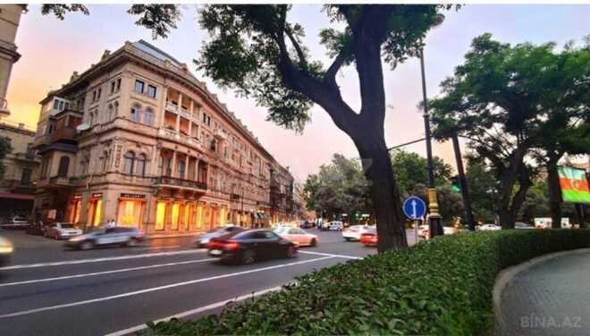 Satılır 4 otaqlı köhnə tikili 105 m², İçəri Şəhər m., photo 1 from 23