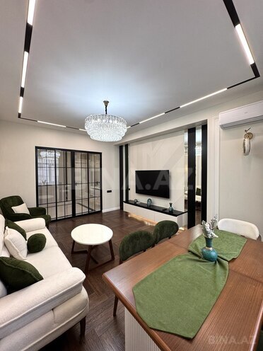 Продаётся 2-комн. новостройка 86 м², м. Элмляр Академиясы, photo 4 from 15
