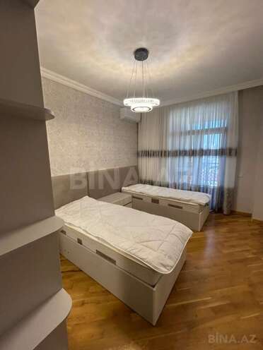 Сдаётся 3-комн. новостройка 115 м², м. Низами, photo 16 from 19