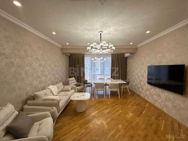 Сдаётся 3-комн. новостройка 115 м², м. Низами, photo 6 from 19