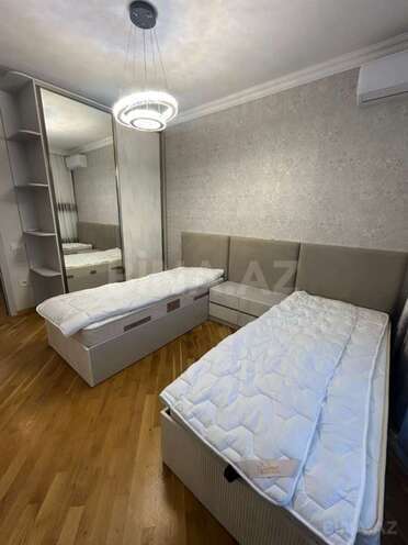 Сдаётся 3-комн. новостройка 115 м², м. Низами, photo 15 from 19