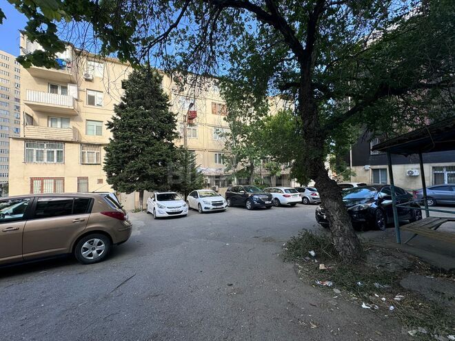 Продаётся 3-комн. вторичка 80 м², м. Элмляр Академиясы, photo 15 from 16