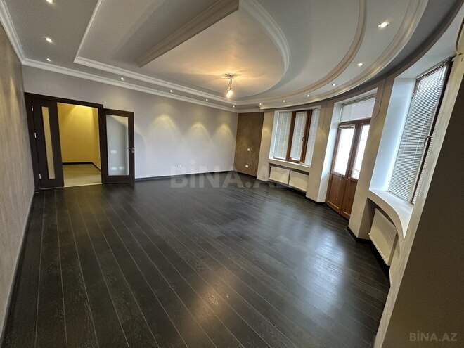 Продаётся 6-комн. новостройка 265 м², photo 16 from 28