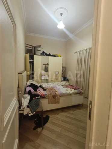 Satılır 4 otaqlı köhnə tikili 140 m², Sahil m., photo 12 from 18