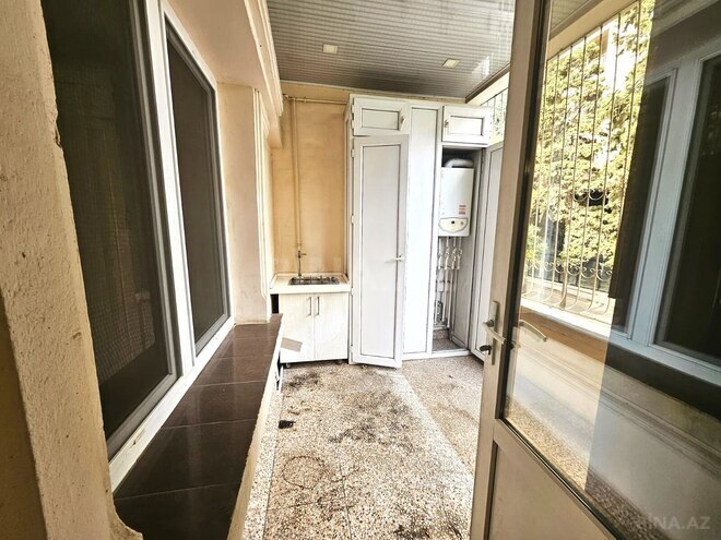 Продаётся 3-комн. вторичка 70 м², Насиминский  р., photo 13 from 18