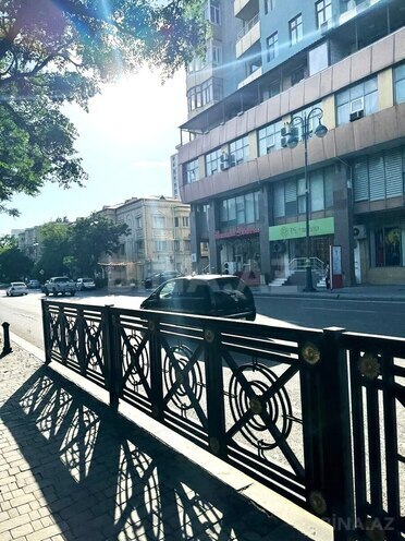 Продаётся 3-комн. вторичка 70 м², Насиминский  р., photo 16 from 18