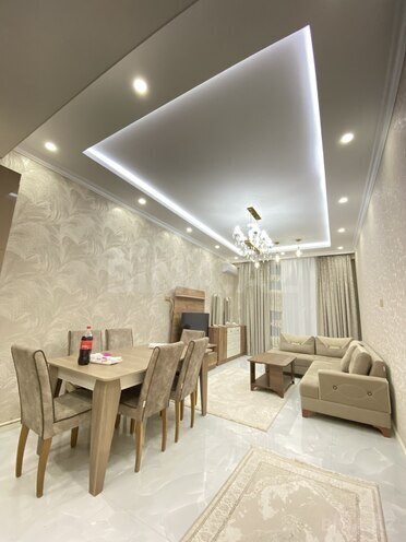İcarəyə verilir 4 otaqlı yeni tikili 140 m², 28 May m., photo 24 from 25