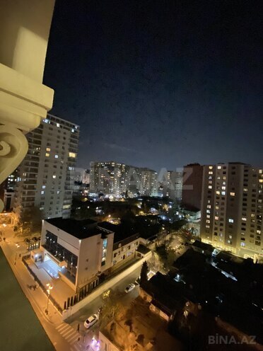 İcarəyə verilir 4 otaqlı yeni tikili 140 m², 28 May m., photo 7 from 25
