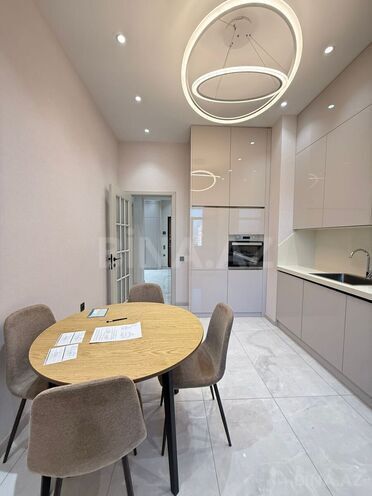 Сдаётся 2-комн. новостройка 90 м², Насиминский  р., photo 12 from 23