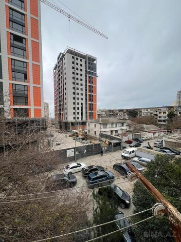 Продаётся 3-комн. вторичка 75 м², м. Элмляр Академиясы, photo 16 from 18