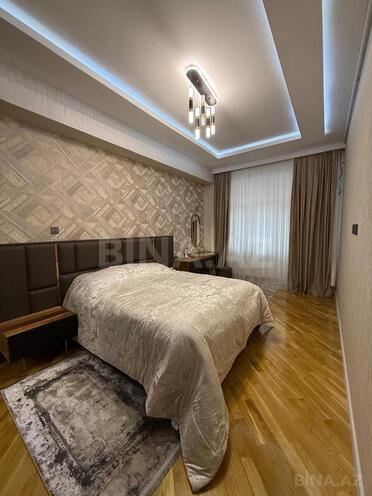 Продаётся 3-комн. новостройка 94 м², м. Кара Караев, photo 5 from 13
