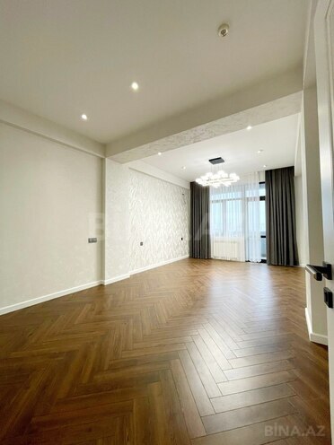Продаётся 3-комн. новостройка 140 м², м. Нефтчиляр, photo 6 from 12