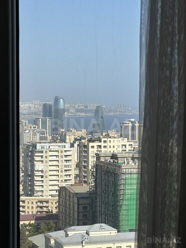 Продаётся 4-комн. новостройка 204 м², м. Элмляр Академиясы, photo 1 from 32