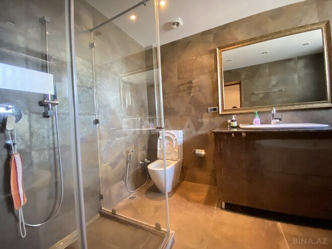 Продаётся 5-комн. вторичка 240 м², м. Сахил, photo 21 from 32