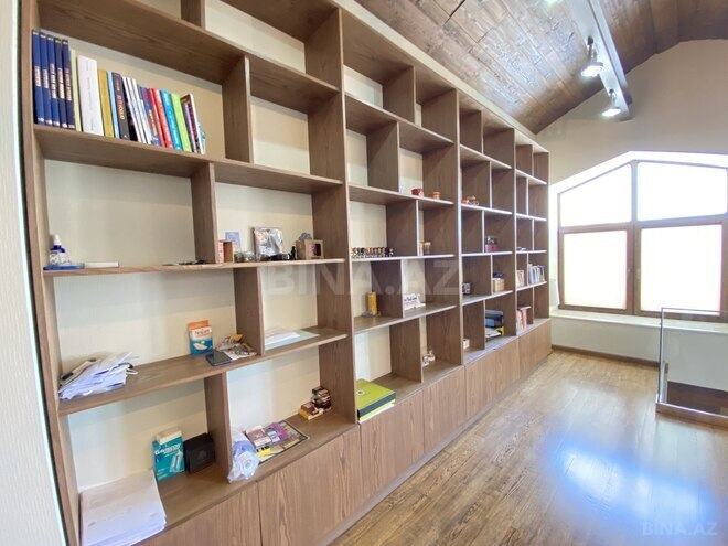 Продаётся 5-комн. вторичка 240 м², м. Сахил, photo 17 from 32