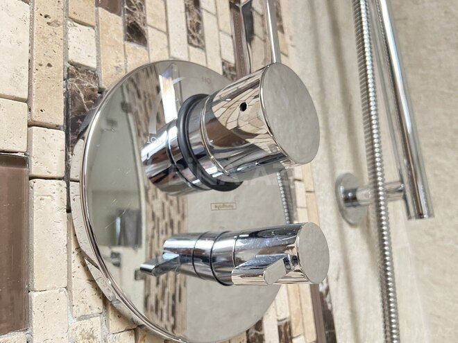 Продаётся 5-комн. вторичка 240 м², м. Сахил, photo 27 from 32