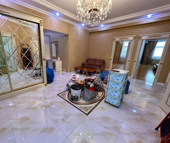 Продаётся 3-комн. новостройка 150 м², м. Кара Караев, photo 14 from 15
