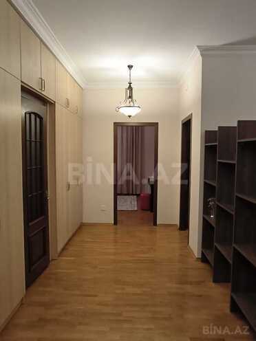 Сдаётся 3-комн. новостройка 110 м², м. Низами, photo 8 from 20