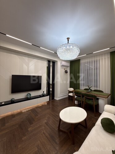 Продаётся 2-комн. новостройка 86 м², м. Элмляр Академиясы, photo 6 from 16