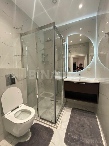 Сдаётся 3-комн. новостройка 180 м², м. Низами, photo 21 from 23