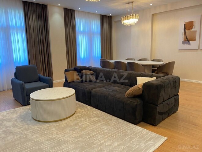 Сдаётся 3-комн. новостройка 180 м², м. Низами, photo 5 from 23