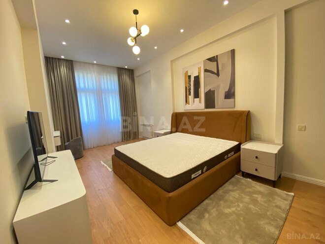 Сдаётся 3-комн. новостройка 180 м², м. Низами, photo 8 from 23