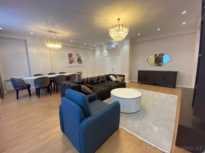 Сдаётся 3-комн. новостройка 180 м², м. Низами, photo 6 from 23