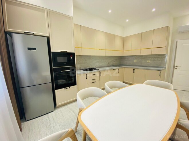 Сдаётся 3-комн. новостройка 180 м², м. Низами, photo 16 from 23