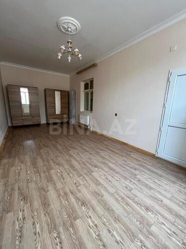 Сдаётся 8-комн. офис 235 м², м. Иншаатчылар, photo 3 from 18