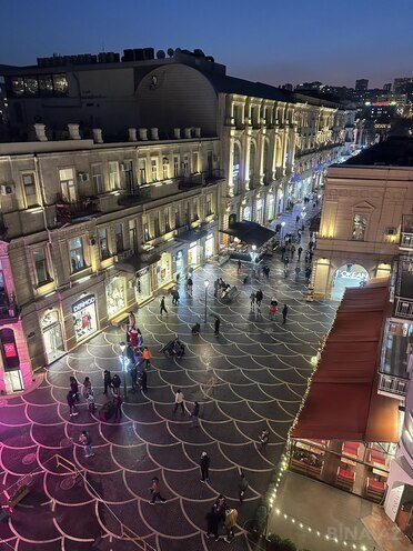 Satılır 6 otaqlı köhnə tikili 320 m², Sahil m., photo 7 from 31