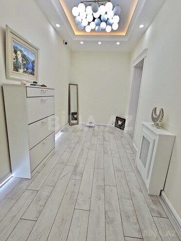Сдаётся 3-комн. новостройка 140 м², м. Нариман Нариманов, photo 1 from 15