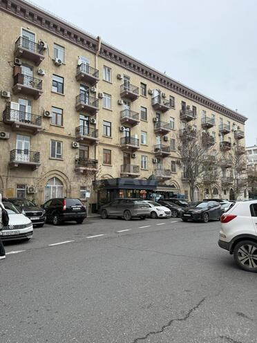 Продаётся 3-комн. вторичка 85 м², м. Сахил, photo 3 from 14