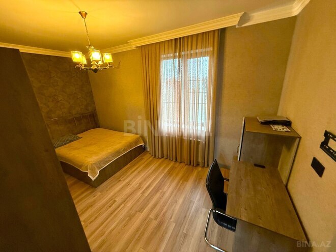 Продаётся 5-комн. дом/дача 360 м², пос. Бадамдар, photo 12 from 32