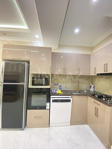 İcarəyə verilir 3 otaqlı yeni tikili 135 m², 28 May m., photo 9 from 23
