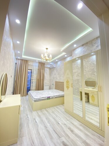 İcarəyə verilir 3 otaqlı yeni tikili 135 m², 28 May m., photo 13 from 23