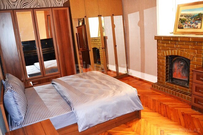 Satılır 3 otaqlı köhnə tikili 85 m², Sahil m., photo 7 from 13