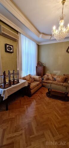 Продаётся 2-комн. вторичка 55 м², м. Ичеришехер, photo 3 from 12