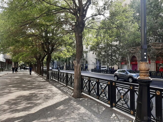 Продаётся 2-комн. вторичка 55 м², м. Ичеришехер, photo 11 from 12