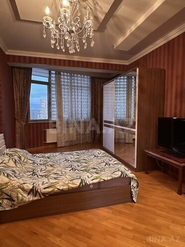 Сдаётся 4-комн. новостройка 170 м², м. Низами, photo 12 from 20
