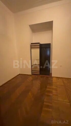 İcarəyə verilir 5 otaqlı köhnə tikili 155 m², Nizami m., photo 9 from 13