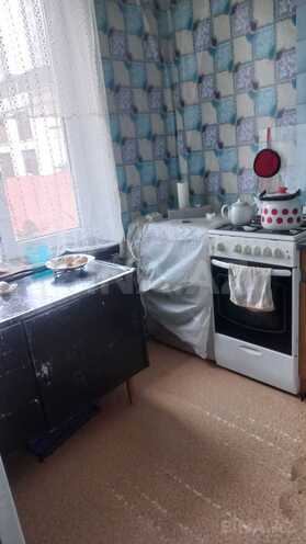 Продаётся 3-комн. вторичка 75 м², м. Элмляр Академиясы, photo 9 from 12