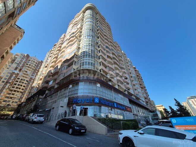 Продаётся 3-комн. новостройка 156 м², м. Элмляр Академиясы, photo 1 from 14
